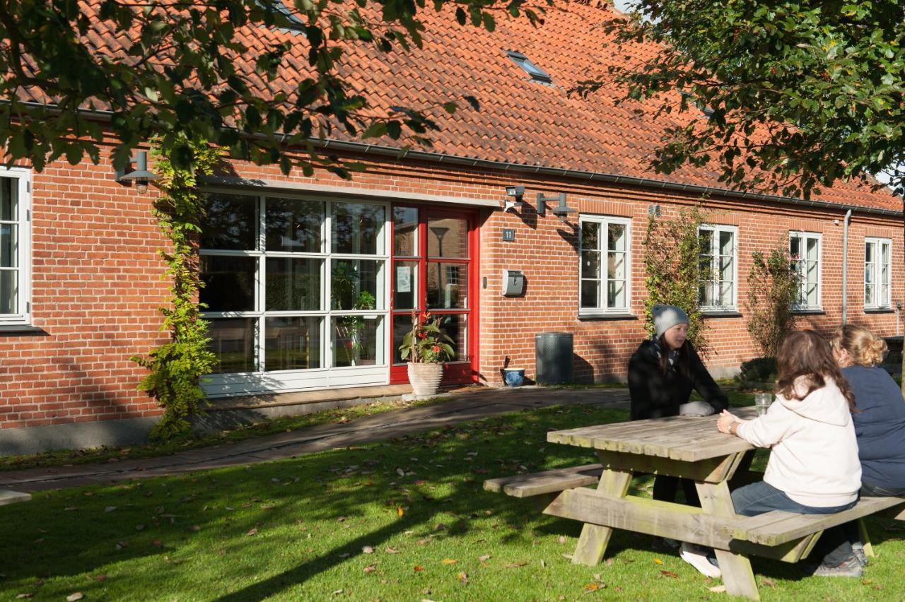 Belaegningen Hostel Brondby Esterno foto